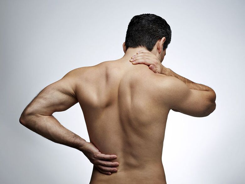 The main symptoms of osteochondrosis are pain in the neck, back and lower back. 